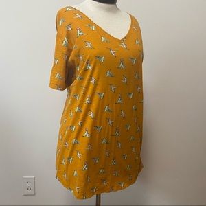 EVRI Kohls plus size womens 3x bird mustard v-neck tee
